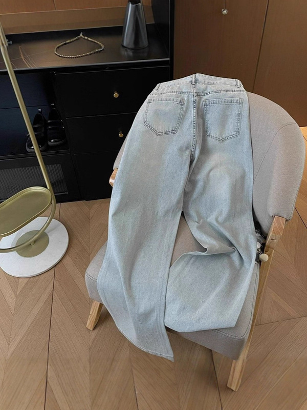 重工烫钻高腰直筒浅蓝色牛仔裤女2025新款显瘦休闲百搭窄版阔腿裤|undefined