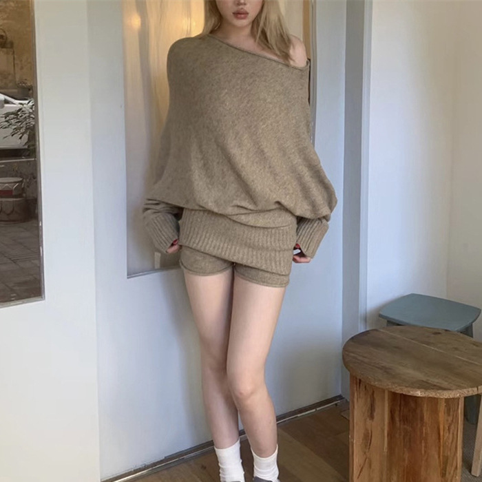 欧米風クロスボーダー秋新作婦人服純色ゆったり長袖上着ファッションハイウエスト半ズボンニットスーツ女性|undefined