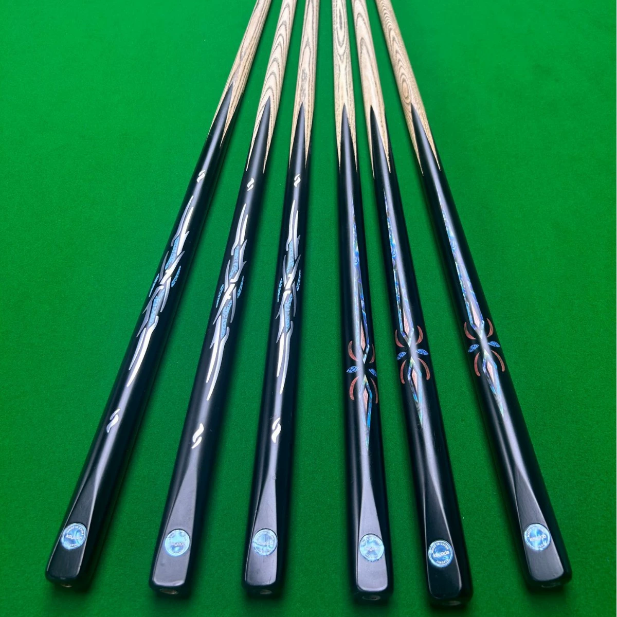 Бильярдный клюшок с маленькой головой воды