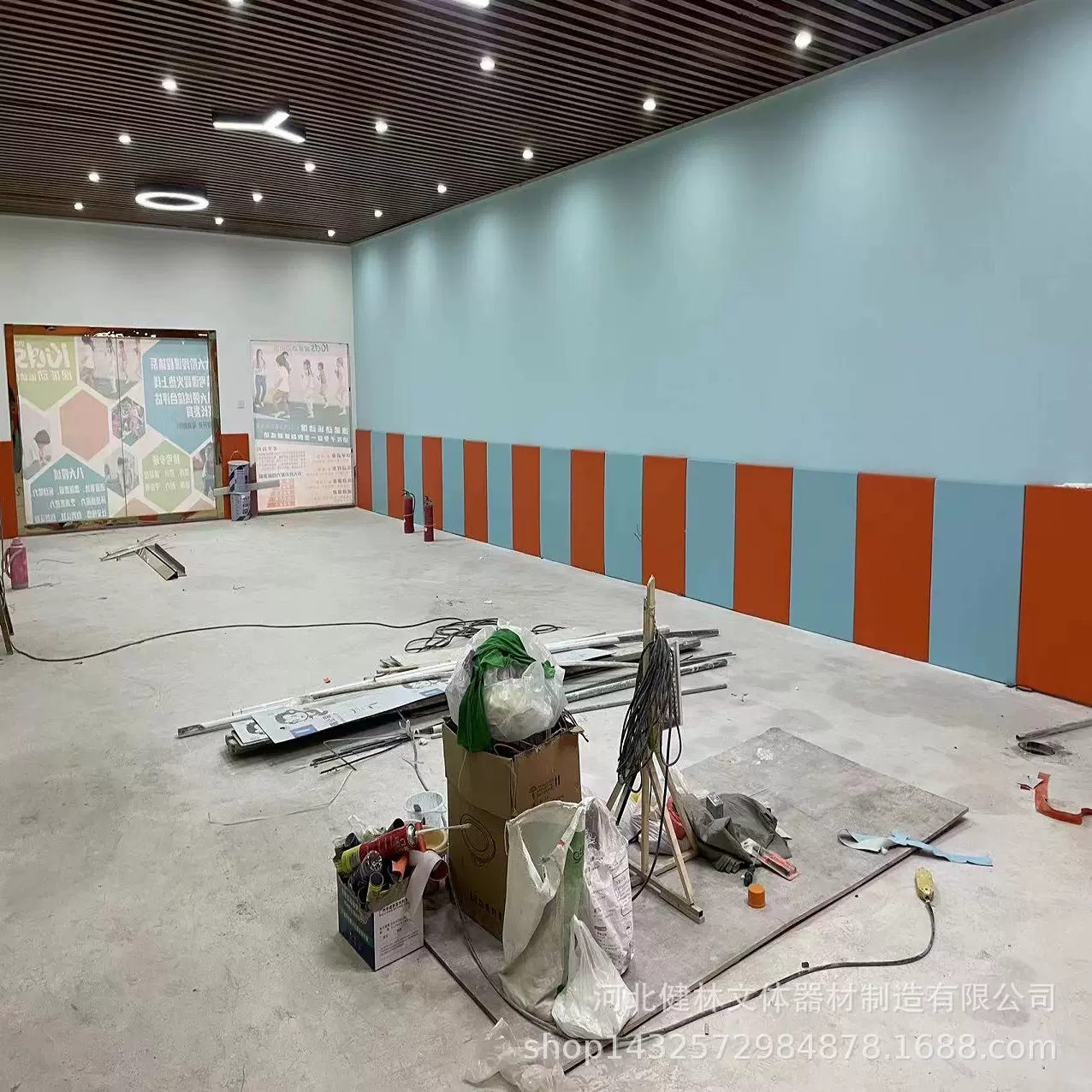 定购篮球场跆拳道馆健身房柱子防撞软包 幼儿园早教中心墙面软包