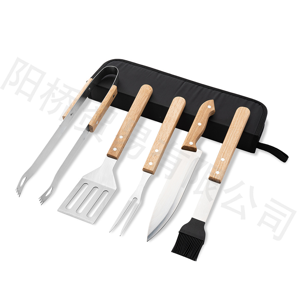 Fábrica amazon barbacoa herramientas bolsa de tela mango madera para hornear set traje picnic al aire libre cuchillo acero inoxidable tenedor pala clip