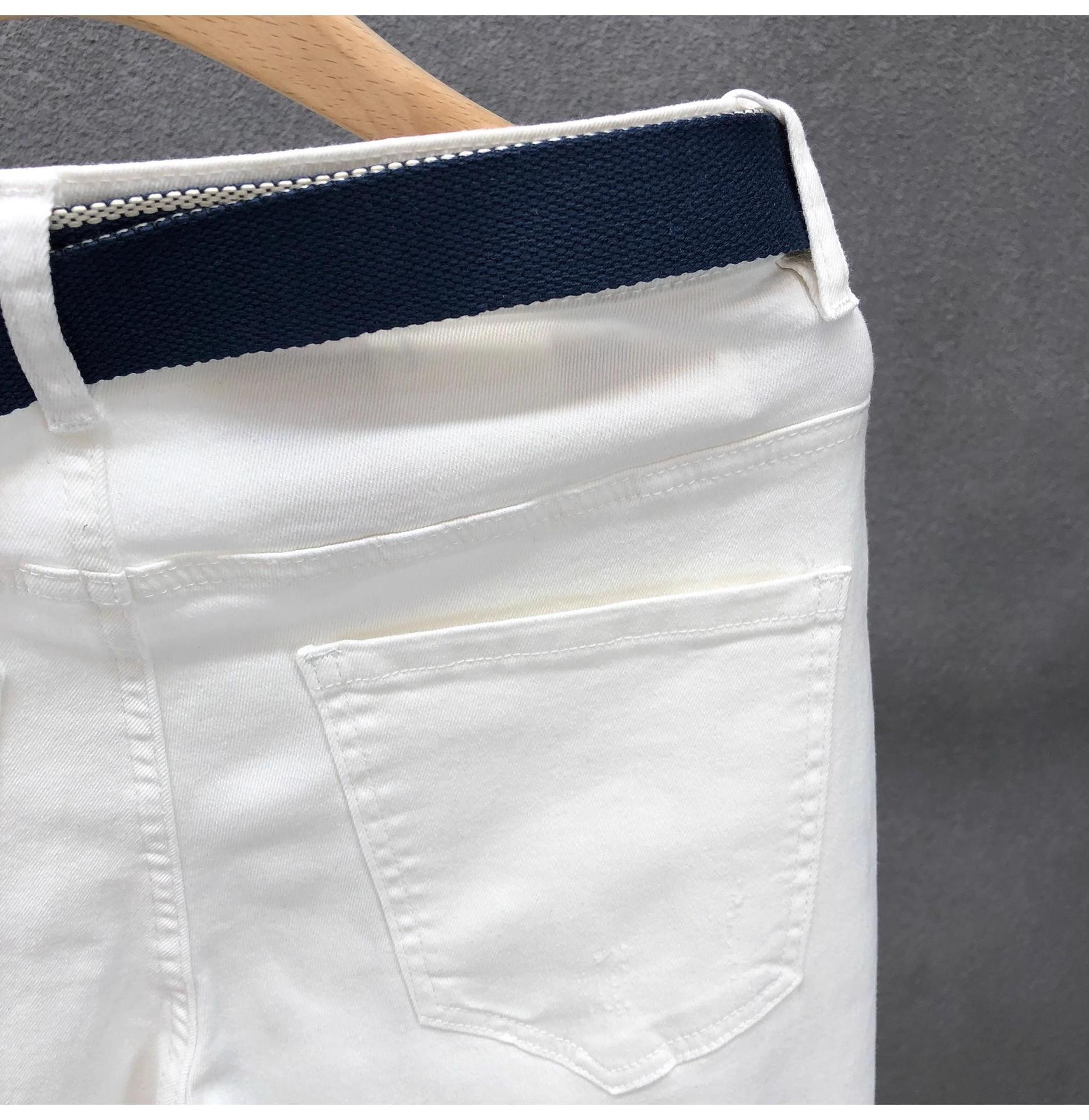 Jeans slim fit uomo denim strappato alla moda per l'estate_voghion.com