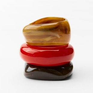 ZA cross-border European and American style exaggerated fashion personality resin beeswax color acrylic bracelet set sexy red bracelet