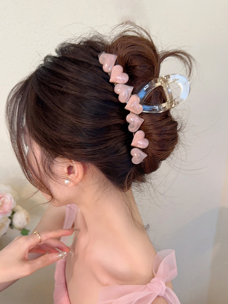 50g Weight Hair Claws Hair Accessories Type 1 Piece Quantity Daily Occasion Plastic Material Heart Shape Pattern Women's Gender Sweet Style Women's Sweet Heart Shape Plastic Hair Claws 2