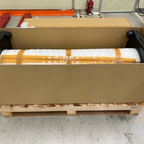 Japón importó sustrato de reducción de mucosa UV bajo espesor de precipitación estable 0,08mm rendimiento estable película de base azul estable