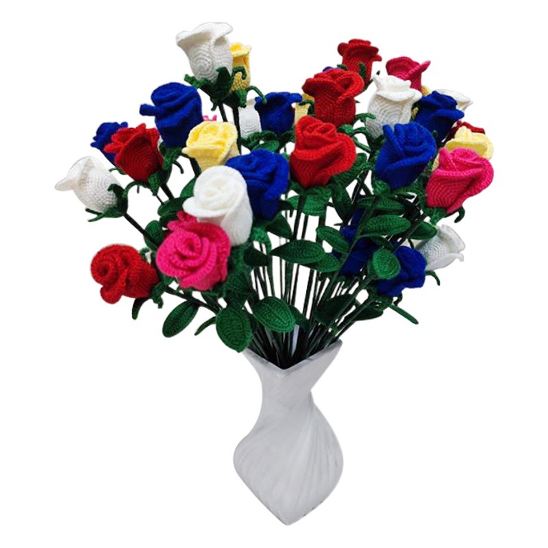 Hecho a mano artificial Rosa acabado lana tejida Rosa crochet decoración del hogar ramo regalo Día de San Valentín