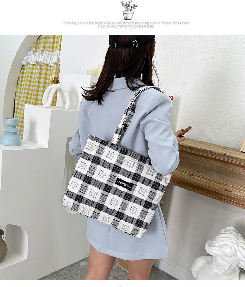 Girls' Japanese-style checkered shopping bags, zipper canvas bags, girls' Korean-style large-capacity student tote bags for class undefined