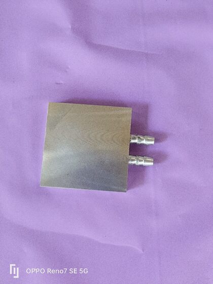 Tablet phone electronic components heat dissipation and cooling good partner 40*40*5.5 ultra-thin water cooling head
