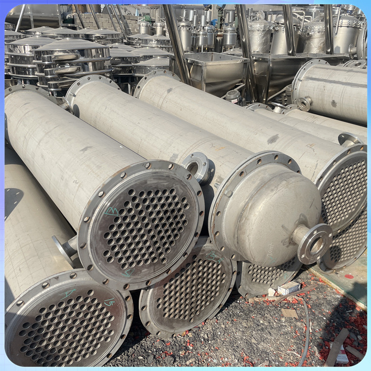 304不锈钢冷凝器 二手不锈钢换热冷凝器 钛材二手冷凝器化工设备