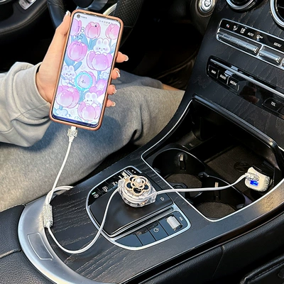 Light Luxury Car One to Mobil şarj cihazları