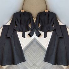 韩版时尚套装裙女2025秋季新款设计感系带领上衣半身裙显瘦两件套