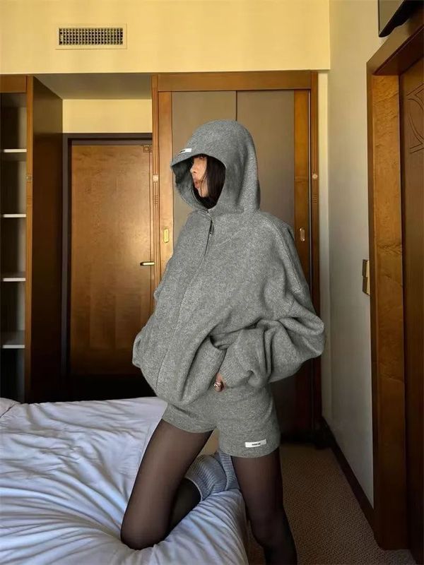 复古灰色连帽毛衣外套女2025秋冬季宽松拉链针织上衣短裤两件套装|undefined
