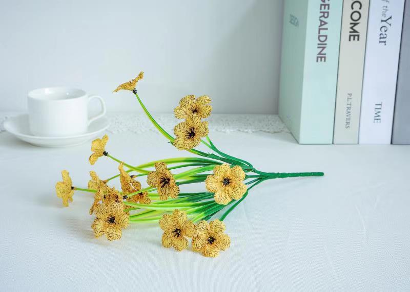 Planta verde artificial de cinco cabezas de primavera hierba Violeta artificial flor artificial decoración de flores de plástico boda Hotel Oficina