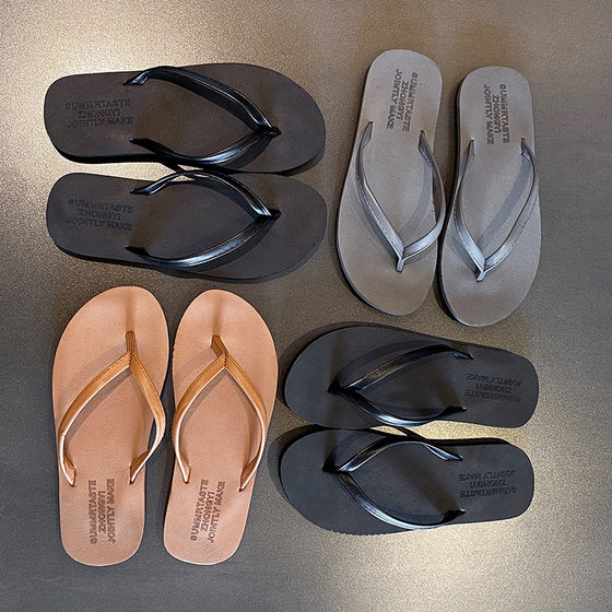 Flip-flops women's summer latest all-match internet-famous couple non-slip Beach beach fashion clip-on non-slip exterior wear