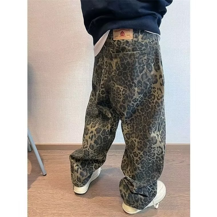Estilo americano Street jeans hombres primavera y otoño marca de moda nicho suelto todo partido Ruan guapo leopardo estampado de pierna ancha Pantalones rectos