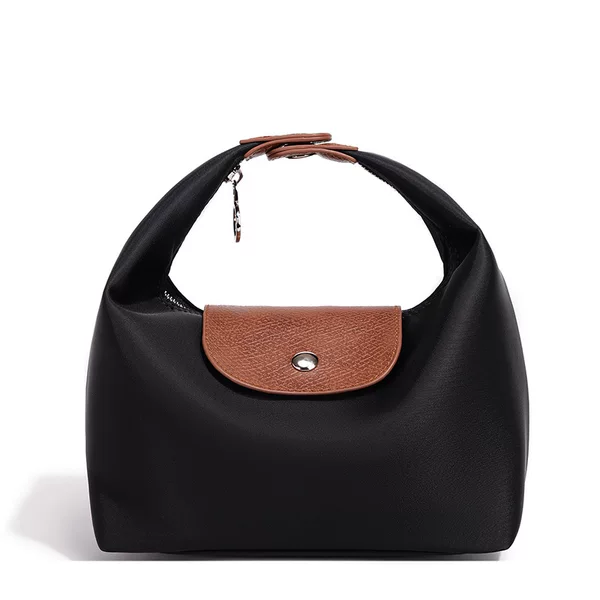 Best-selling waterproof nylon lunch bag, simple Korean style, compact commuter handbag for women, casual versatile shoulder dumpling bag
