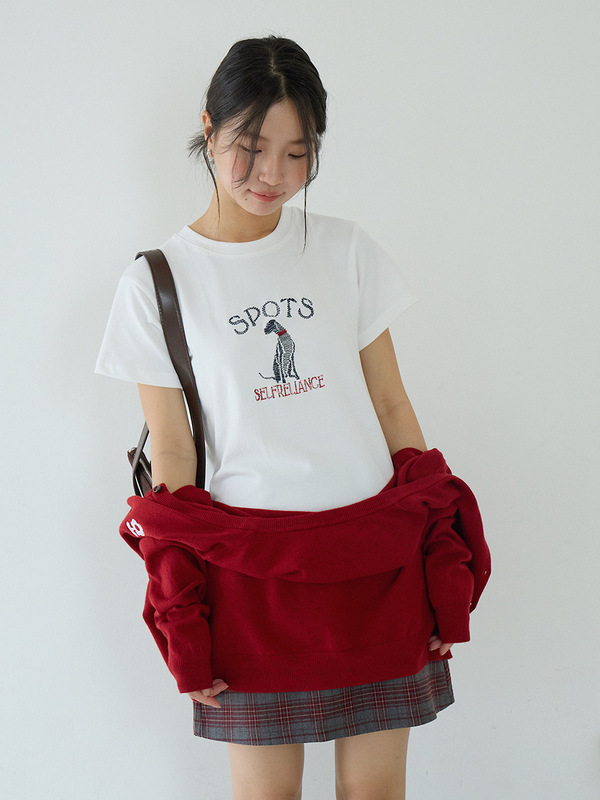 【欧凡】喜庆红撞色刺绣小花长袖针织开衫女秋冬新款显瘦毛衣3196|undefined