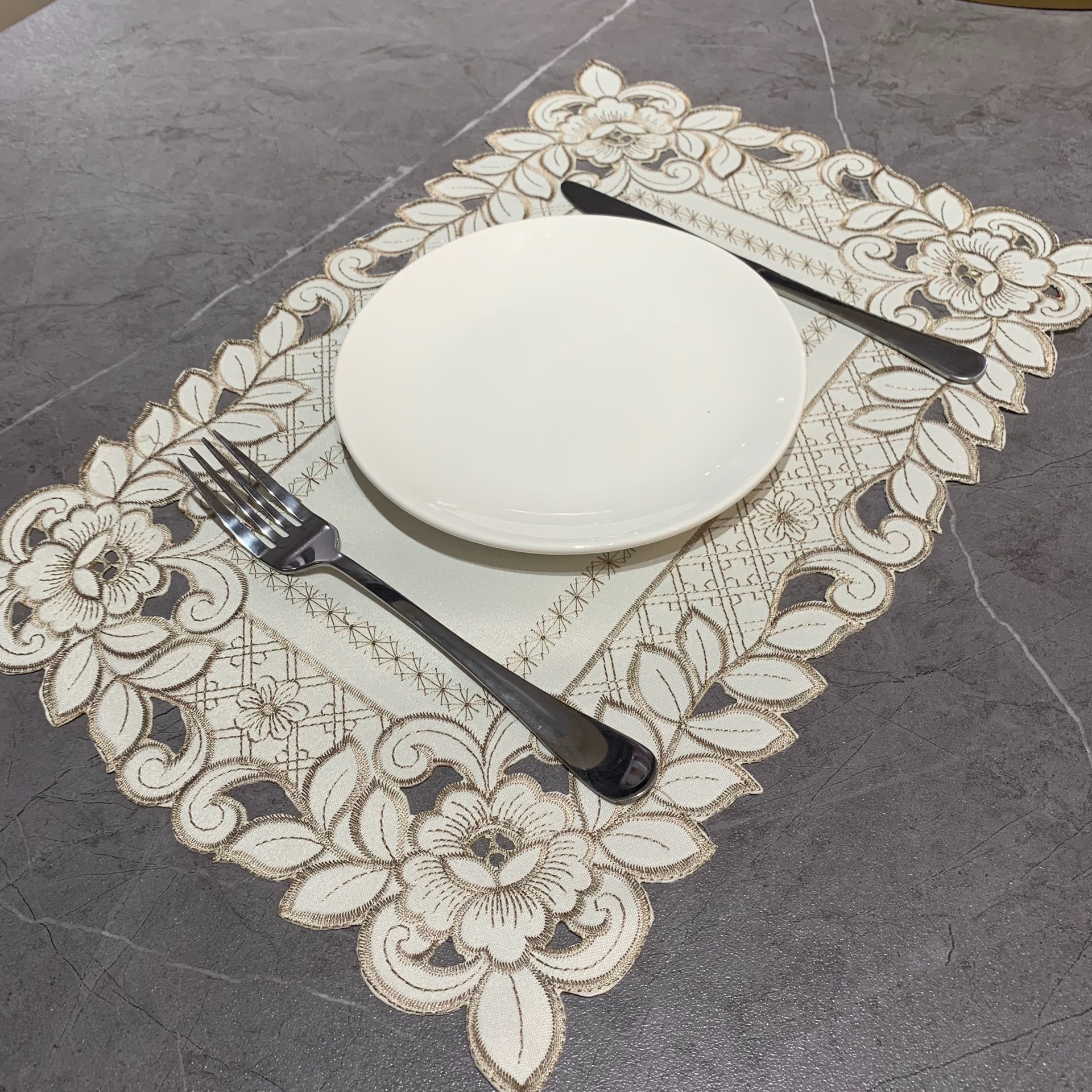 Cross-border New Product Placemat Western Placemat Embroidered Handmade Hollow Fabric Household Rectangular Table Mat Factory Wholesale