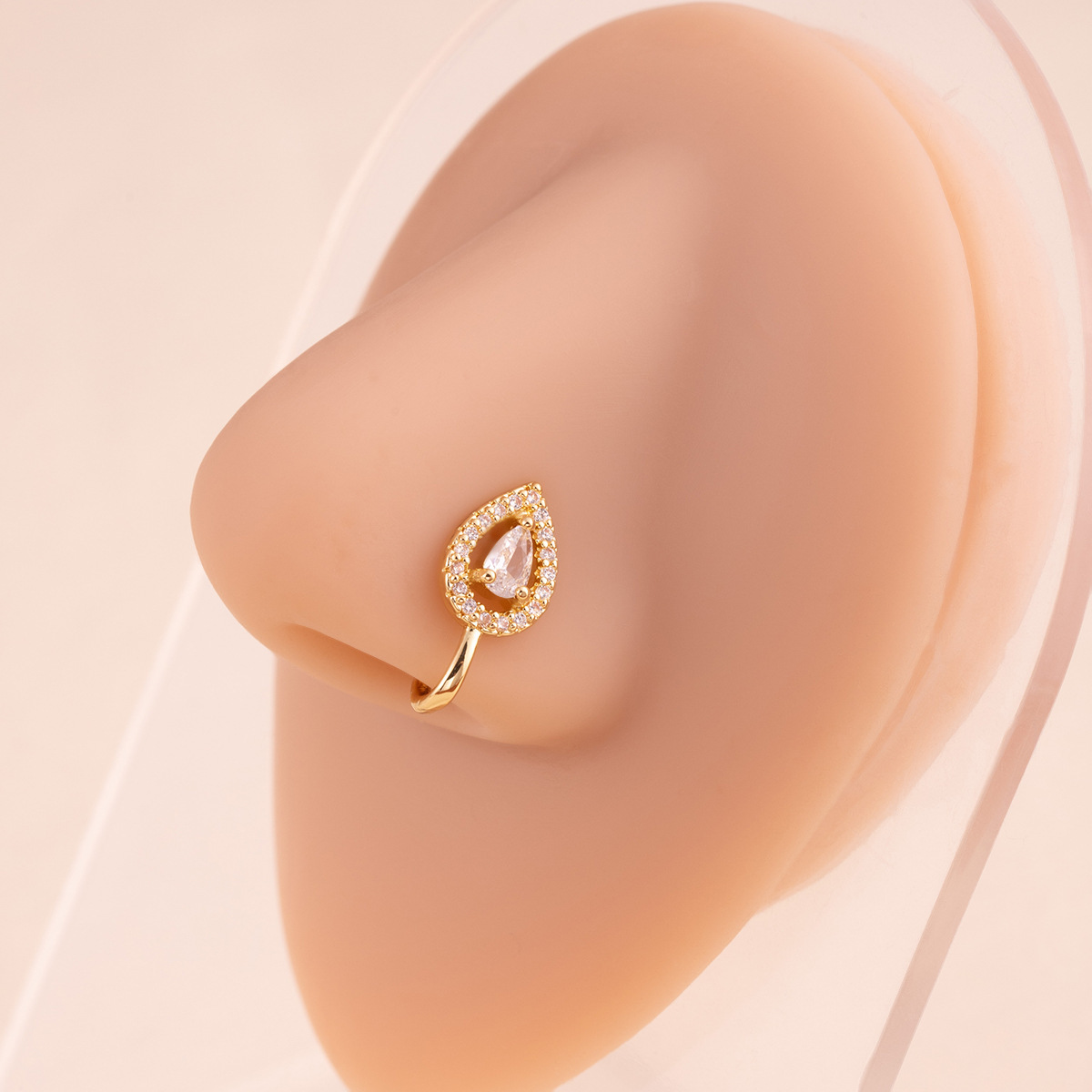 Puce à ongles rétro haut de gamme en forme de U, sertie de diamants, motif cœur, fleur et géométrique, disponible en or varié, sans piercing._voghion.com