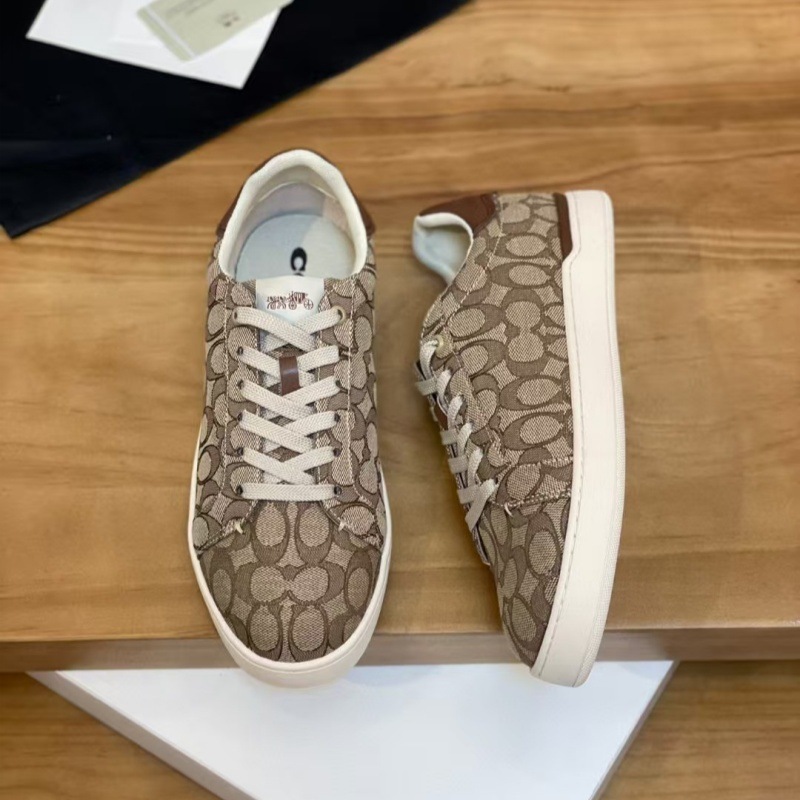 Coach Clip Low Signature Canvas Khaki Oak G4949