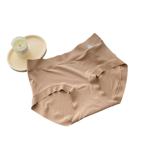 Autumn and winter Nuojiji 8337 cream brushed girl's cute mid-waist underwear covering buttocks and skin-friendly cotton briefs