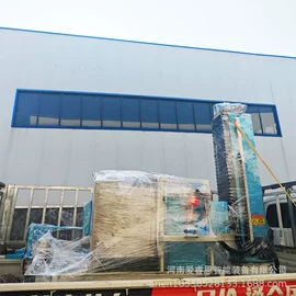 集装机械;关节型机器人;输送机