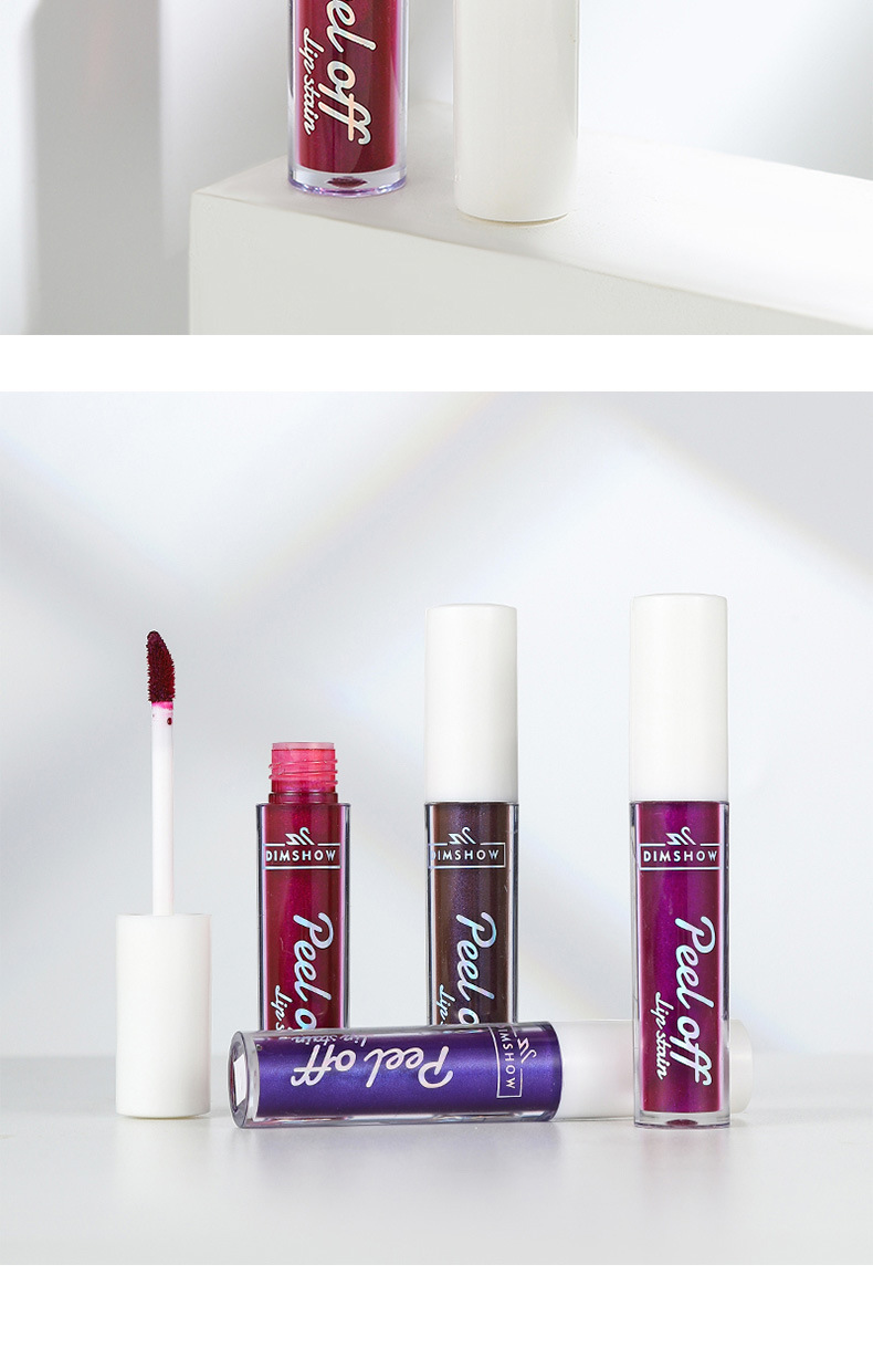 DIMSHOW Peel-off Lip Gloss Matte finish with a base color Lipstick water Peel-off Lip Dye Application Scenario