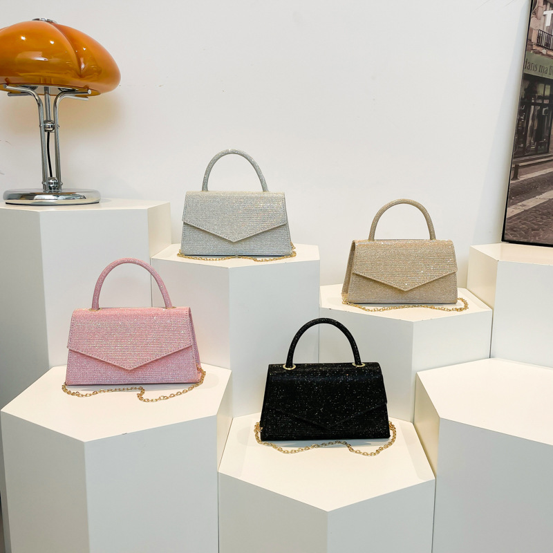 Bolso cuadrado pequeño de diamantes de moda para mujer 2024 otoño nuevo estilo ins cena de moda bandolera bandolera casual de nicho