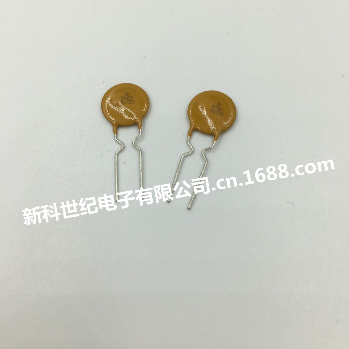 TYCO泰科 RUEF110 DIP自恢复保险丝 1.1A/30V 丝印30-110