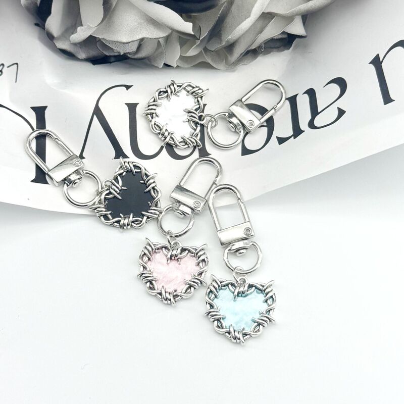 Cross-Border Christmas Decoration Simple Alloy Edge Colorful Resin Heart Pendant Pendant DIY Jewelry Accessories