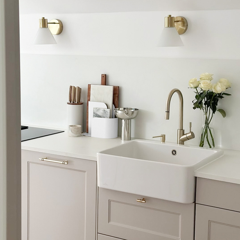 Amazon nuevo estilo ins cocina simple estante de tablero adhesivo cocina estilo crema estante de tabla de cortar estante de tabla de cortar