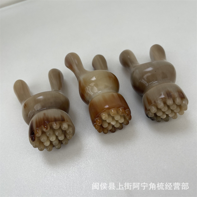 Horn Facial Massage Tool Rabbit Ear Shape Guasha Scraper Portable Buffalo Horn Beauty Roller overview