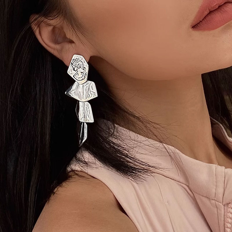 1 Pair Irregular Simple Style Alloy Irregular Ear Studs display picture 5