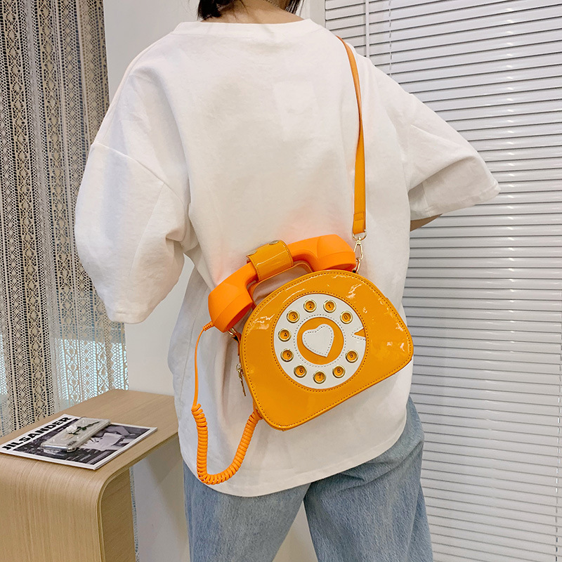 Medium Pu Leather Fashion Shoulder Bags display picture 72