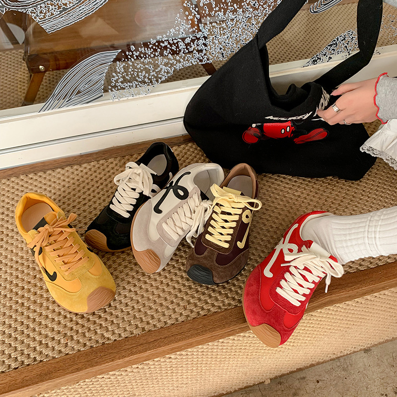 Fashionable retro GAT shoes