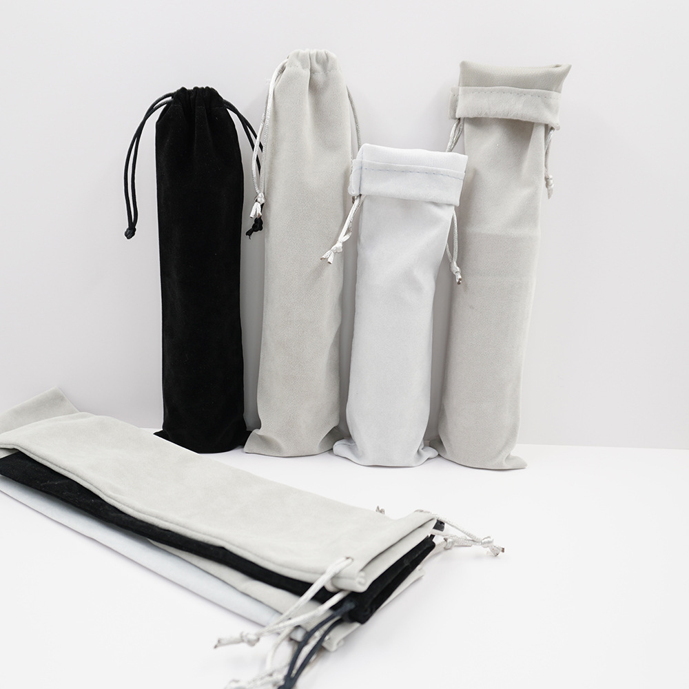 Un gran número de en stock selfie stick cordón gris bolsa de terciopelo cordón cubierta de polvo hardware vajilla embalaje bolsa de terciopelo de seda