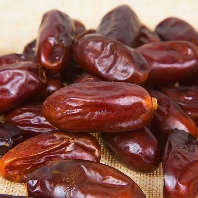 Iranian black dates, Iraqi golden dates 500g, UAE desert bread dates, Dubai dates