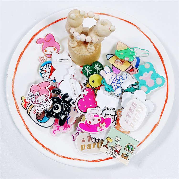 日韓少女ソフト萌えかわいいアニメアクリルブローチ卸売り児童バッジ小プレゼント勲章バッグアクセサリー|undefined