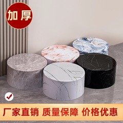 円形の台は高くなって展示台の大きい暴力のネットの赤い熊を展示して服の店のモデルの四角形の台の工場を並べて直接販売します。