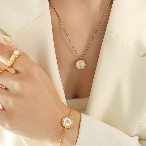 French fashion titanium steel jewelry set white shell moon necklace crescent earrings for women taking a shower without taking off the pull-out bracelet