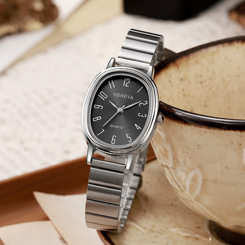 Nuevo estilo transfronterizo de aleación de bambú de acero con caja ovalada Reloj digital árabe Venta directa de fábrica Reloj de cuarzo