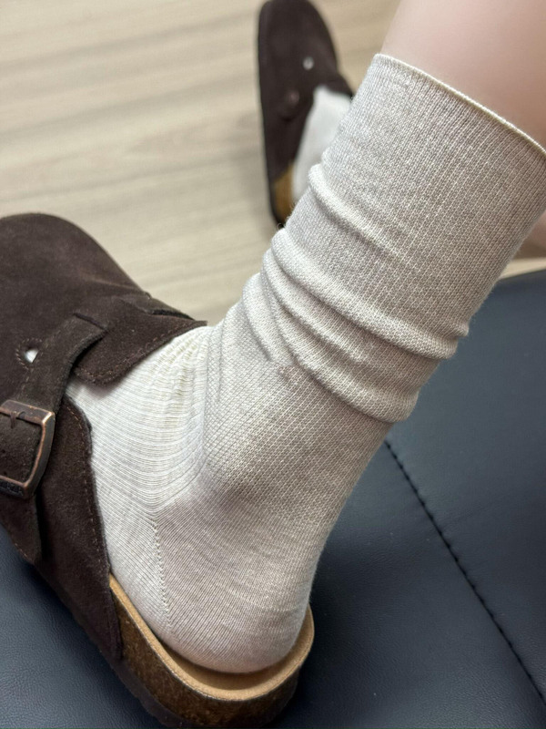 袜子女秋冬新款中筒袜ins潮百搭网眼纯色堆堆袜女袜棉袜透气诸暨|undefined