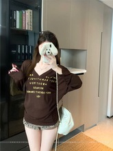 韩系蓝色字母印花v领长袖T恤女夏季设计感小个子薄款防晒罩衫上衣