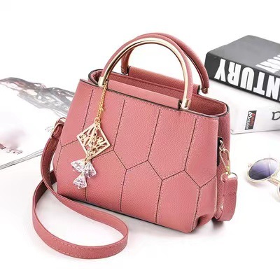 Bolso bandolera transfronterizo, bolso de mano pequeño, nuevo estilo moderno, bolso simple, bolso de hombro con bordado de hilo, bolso compacto.