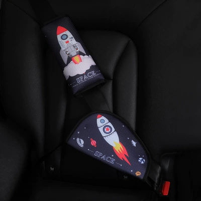 Children's Safety Belt Anti-Stranglehold: Seat belt shoulder pad