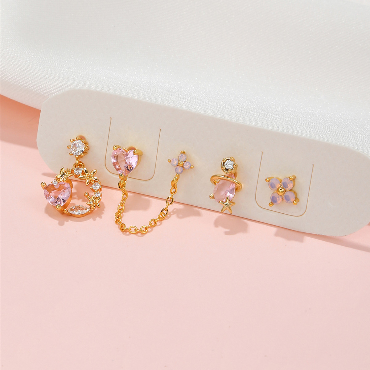 Daily Occasion Brass Material Fashion Heart Shape Brass Heart Zircon Ear Studs 1 Set