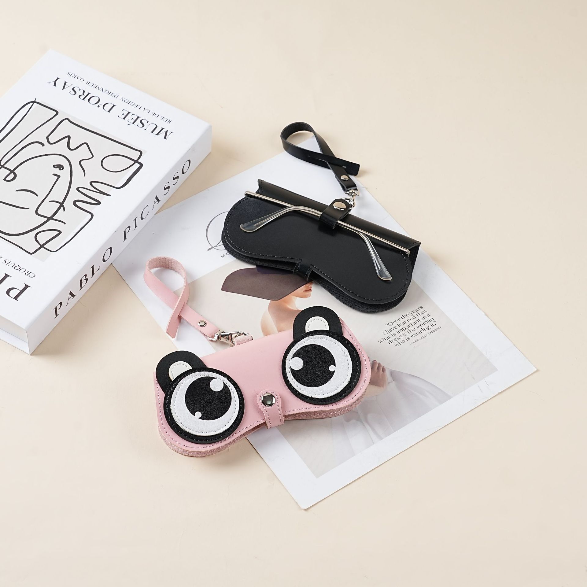 Cartoon cute glasses clipins moda gafas de sol bolsa portátil gafas de sol caja protector bolsa para hombres y mujeres colgante