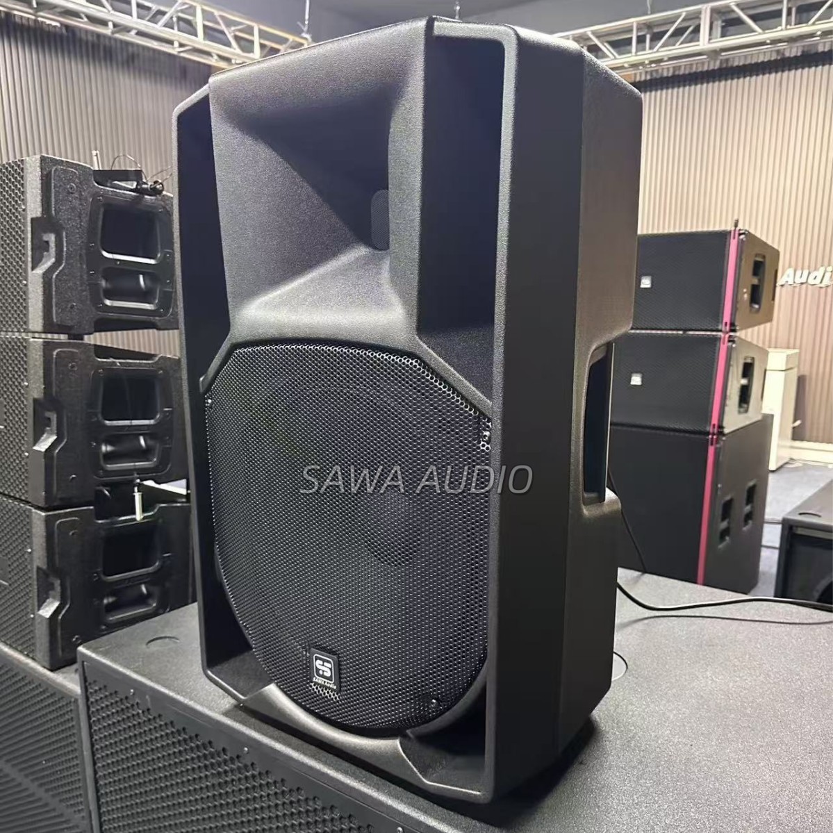 Sistema de sonido de escenario al aire libre de 15 pulgadas para instalación de equipos de sonido de conferencias de hotel