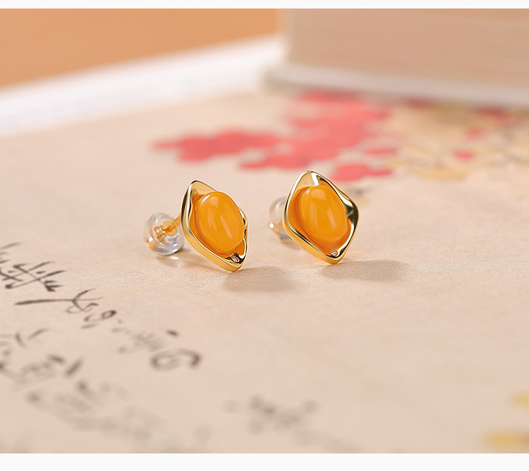 Bông tai bạc S925 mạ vàng đính mã não đỏ hình trứng vuông phong cách retro — Mô hình sáp ong chi tiết 4
