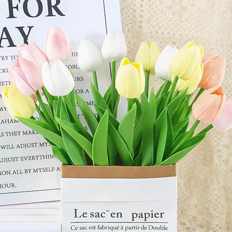 Tulip Bouquet-Grade Artificial Flower Ornaments, Artificial Flower Decoration, Artificial Home Decoration, Photo-Taking and Wedding Feel